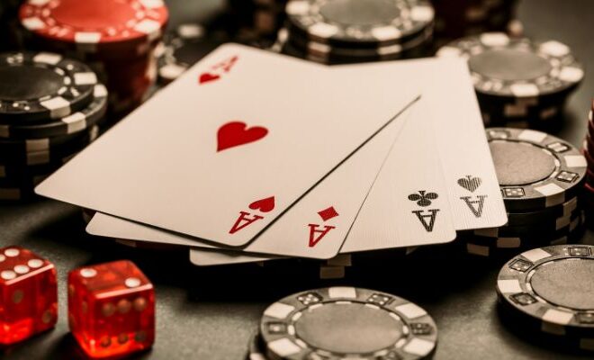 Experience a real casino atmosphere: The hottest live casino games today.